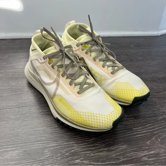 Nike Women's React Pegasus Trail 4 GORE-TEX - Picture 3 of 12